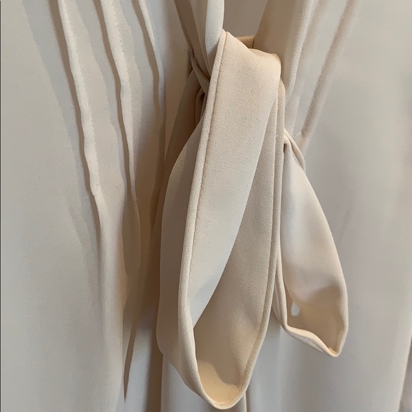 Urban Outfitters 2-pack Tie Front Blouse - Picture 7 of 16